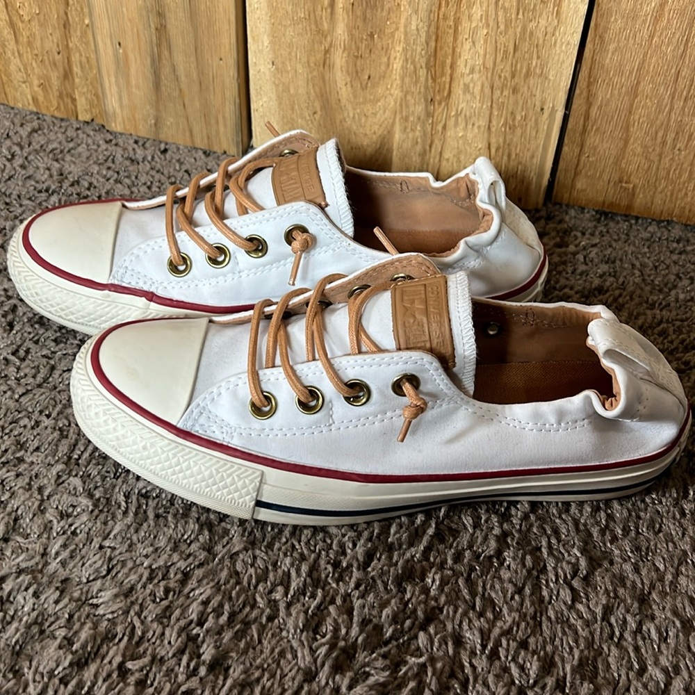 Converse Shoreline Chucks, size 7
